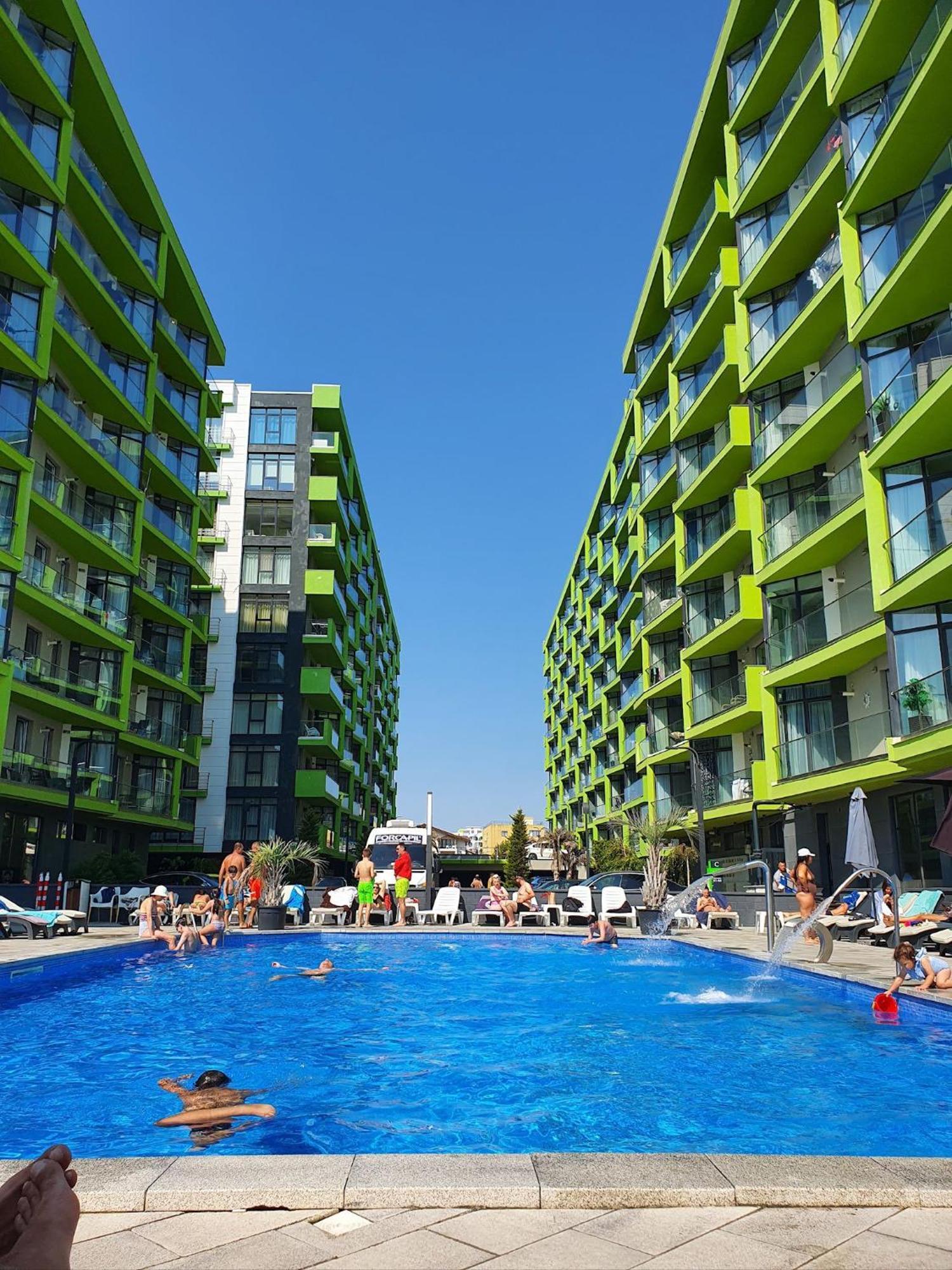Eka Studio - Pool & Spa Beach Resort Năvodari المظهر الخارجي الصورة